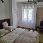 Camargue - Escapade Romantique - Jacuzzi Privatif * سان جيل
