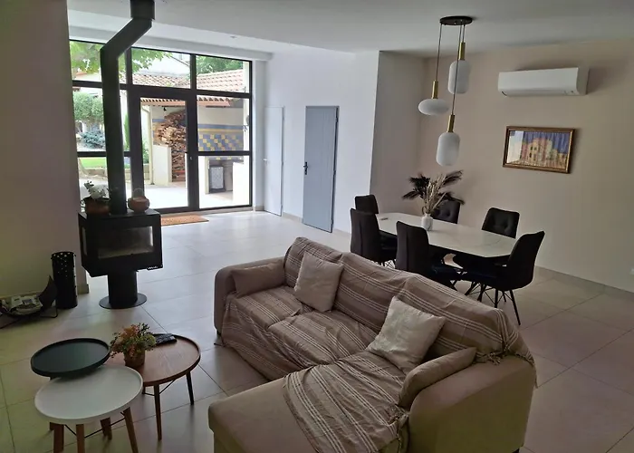 펜션 Camargue - Escapade Romantique - Jacuzzi Privatif