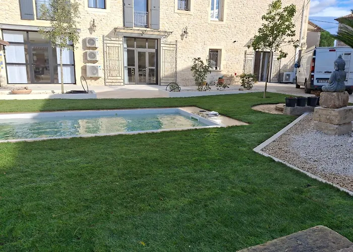 펜션 Camargue - Escapade Romantique - Jacuzzi Privatif 생 질